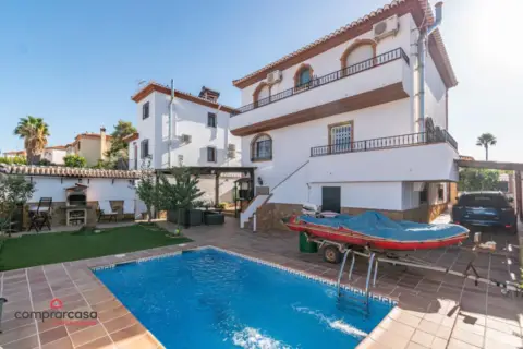 Chalet en calle del Naranjo