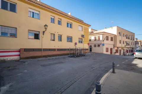 Dúplex en calle de Enrique Morales