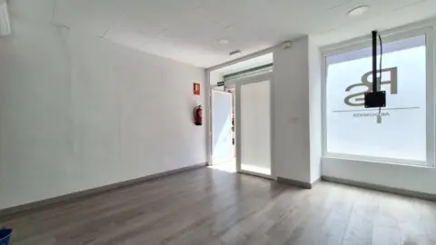 Local comercial en Barrio del Carmen