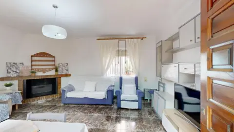 Casa en La Albatalía