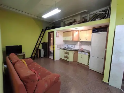 Local comercial en calle Farsia