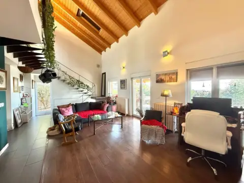 Chalet en Avenida de Cruz Verde del Cerro