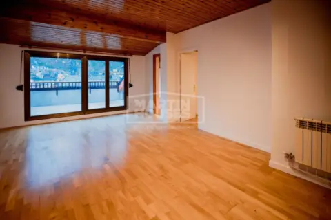 Ático en calle Solà