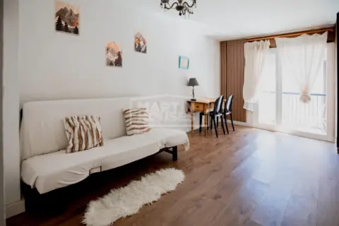 Estudio en calle Carrer de La Solana