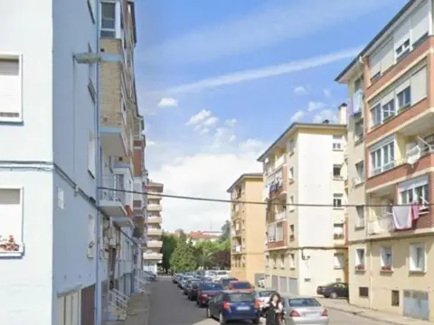 Garaje en calle Valle de Piélagos