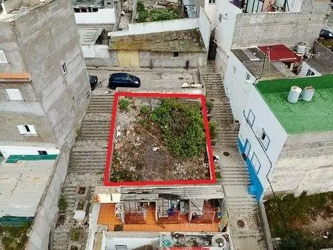 Terreno en calle María Jesús Pérez Morales, 1