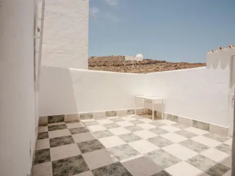 Casa en Avenida de El Hierro, 1