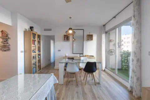 Piso en calle de Circunvalación