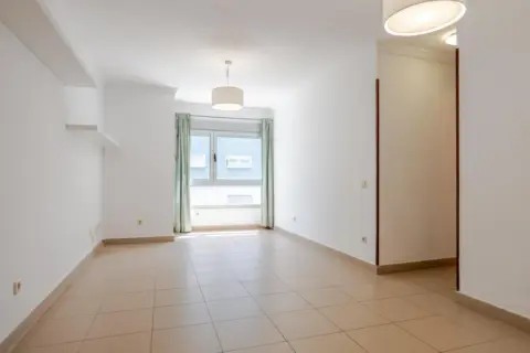 Piso en calle de Juan Hidalgo, 20