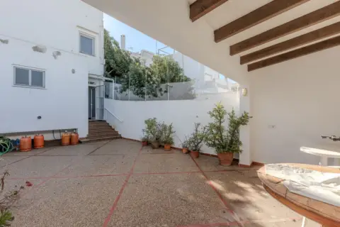 Casa adossada a calle Ciutadella de Menorca