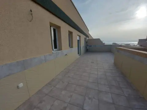 Piso en Pago del Lugar