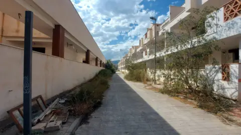 Edificio en Terque