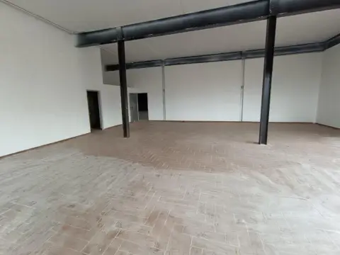 Nave industrial en Puebla de Vícar