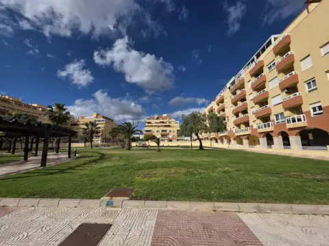 Local comercial en Aguadulce Sur