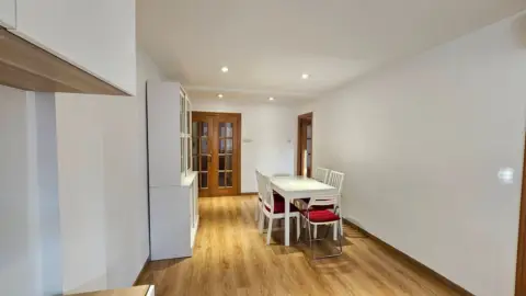 Piso en calle Cr de La Sierra, nº 30