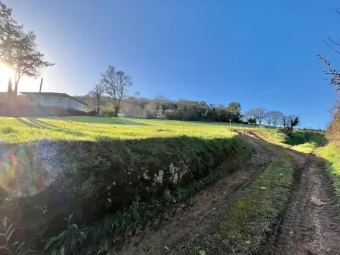 Terreno en La Corredoria