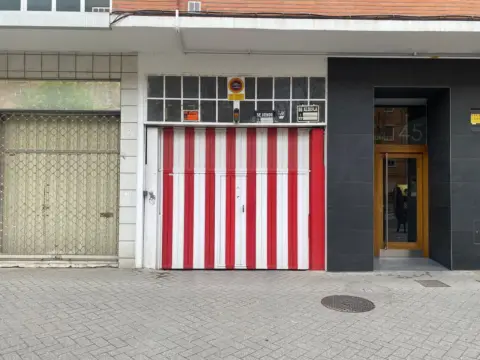 Garaje en calle de Heraclio Fournier