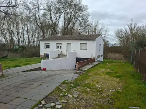 Casa en Avenida del Río Alberche