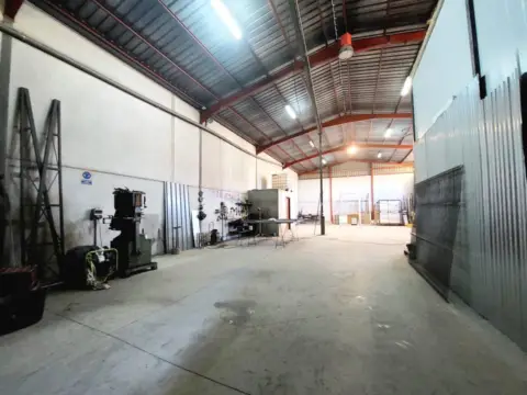 Nave industrial en Beniajan