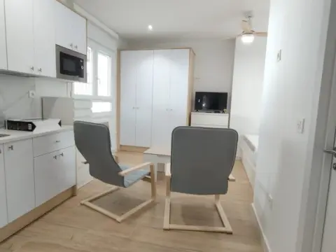 Estudio en Santiago y Zaraiche