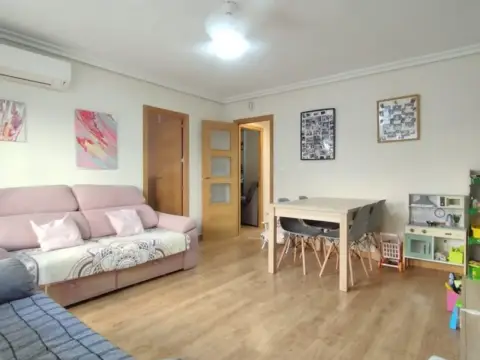 Piso en Beniajan