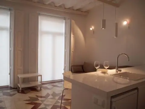 Estudio en Plaza de Las Flores