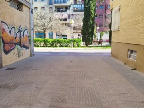 Local comercial en Juan de Borbon