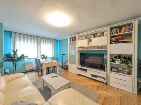 Piso en calle Ru Rafael Dieste