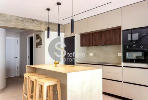 Casa adosada en calle Hermanos Oliver