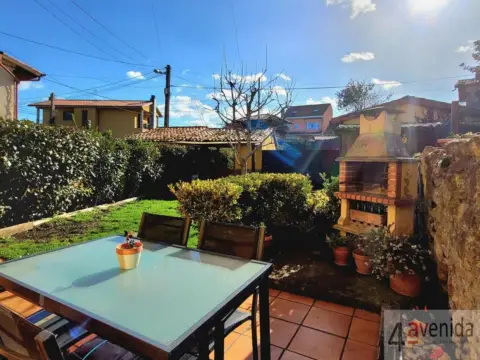 Chalet en Carretera de Latores