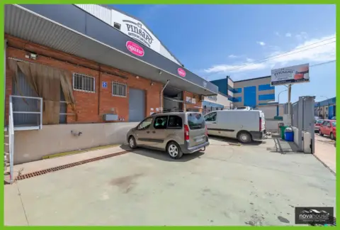 Nave industrial en calle Limitación
