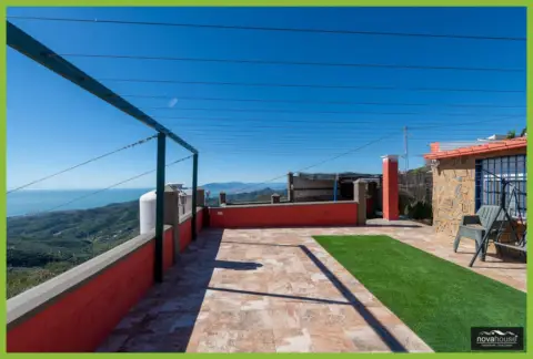 Casa en calle Piedras Blancas, nº 23