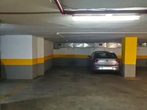 Garaje en calle Doctor Alejandro Otero, 1