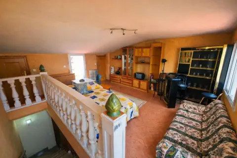 Chalet en Los Dolores-Los Gabatos