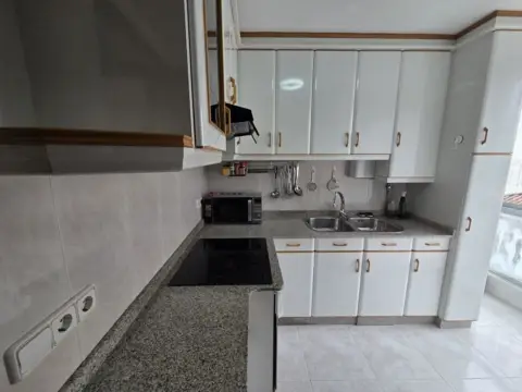 Piso en Avenida de Rosalía de Castro