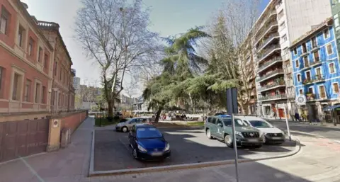 Piso en Plaza de la Salve