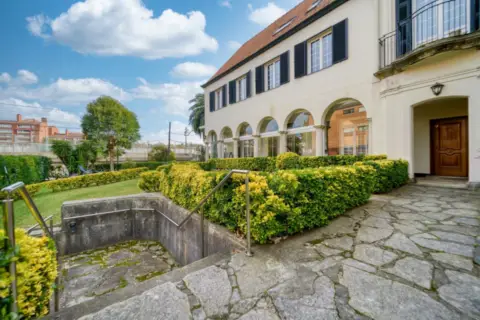 Chalet en Las Arenas Centro