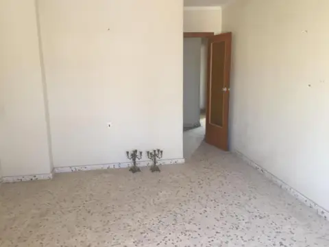 Piso en Carrer del Comandante Bernabé