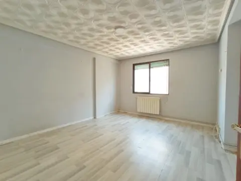 Piso en Fuentecillas-Yagüe-Villalonquéjar