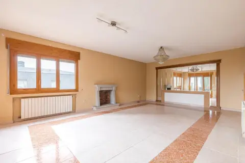 Chalet en calle Avantos, 16