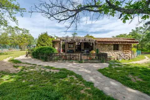Finca rústica en Miraflores de La Sierra