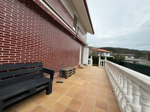 Chalet en Barrio Samano, 40