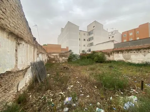 Terreno en calle de San Antonio, 14