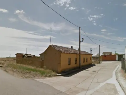 Casa en Poblacion de Arroyo