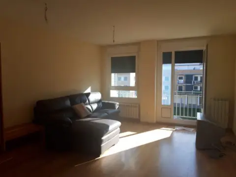 Piso en Grijota