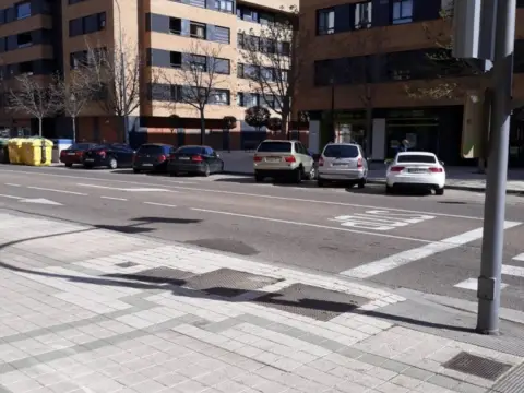 Local comercial en Avenida de Asturias