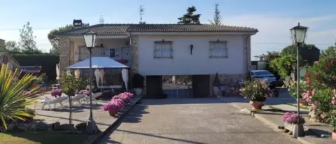 Casa en Husillos