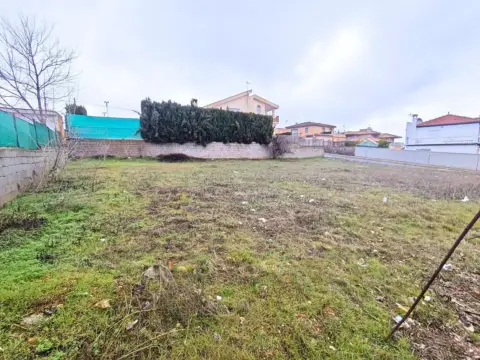 Terreno en calle del Príncipe Felipe, 11