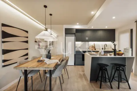 Piso en Carrer dels Comtes de Bell-lloc