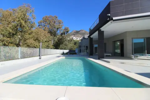 Chalet en calle de Icaro, 2